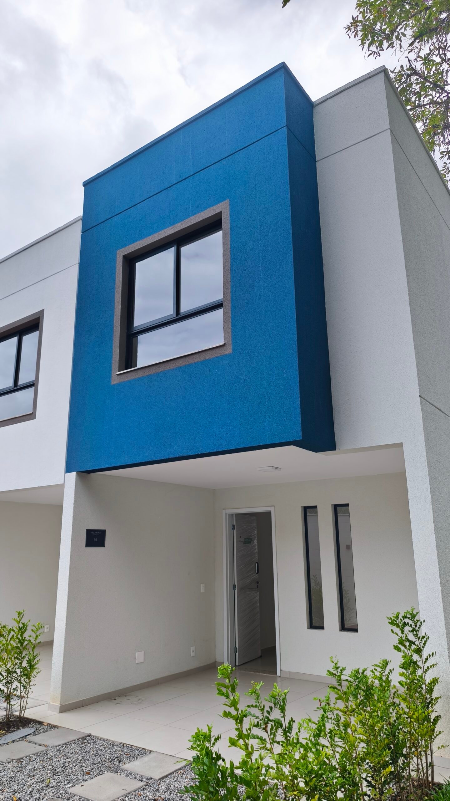 Casa Duplex em Condomínio Fechado – 2 Quartos em Vargem Grande, RJ