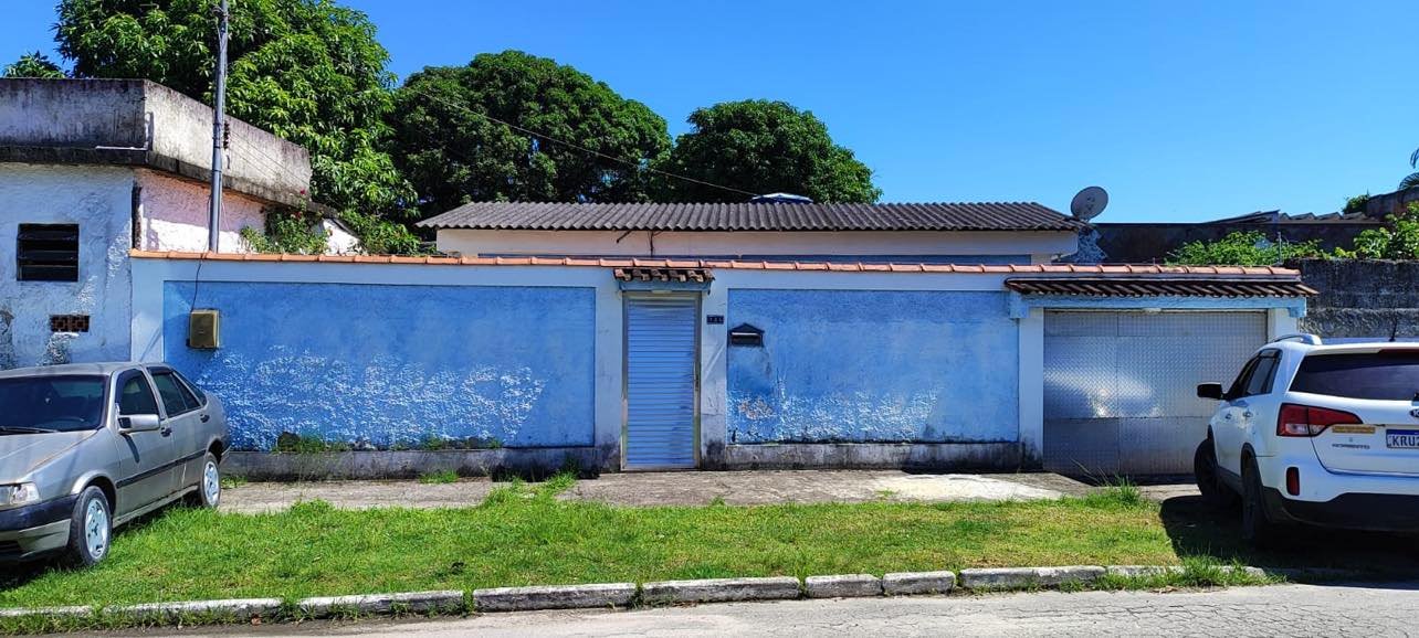Casa na Praia do Imperador, Praia de Mauá- Magé/RJ.