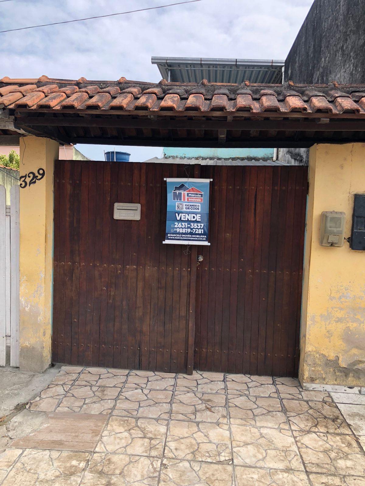 Casa na Figueira, Praia de Mauá- Magé/RJ.