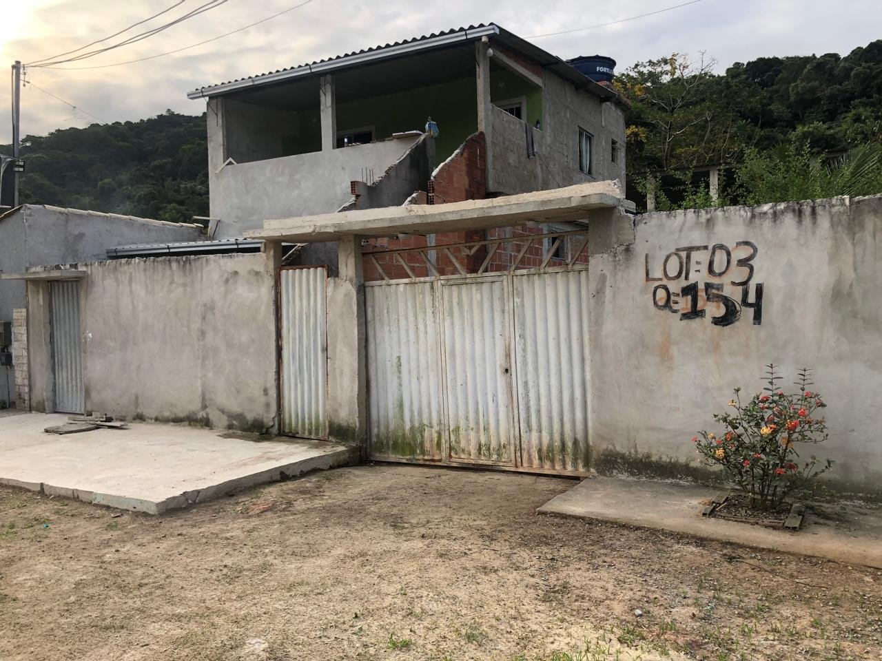 Casa no Jardim da Paz, Praia de Mauá -Magé/RJ.